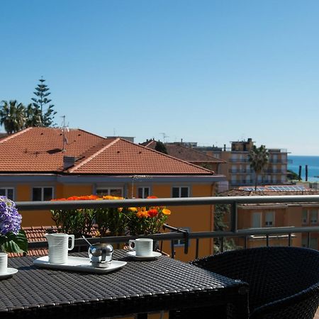 סן ברתולומיאו אל מארה Hotel Ristorante La Marina Mhotelsgroup מראה חיצוני תמונה